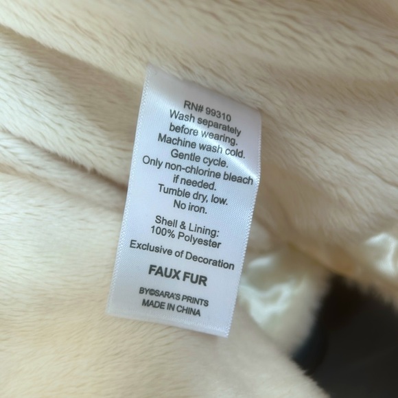 American-Widgeon Faux Fur Toddler Hooded Coat (Cream) - Picture 4 of 6